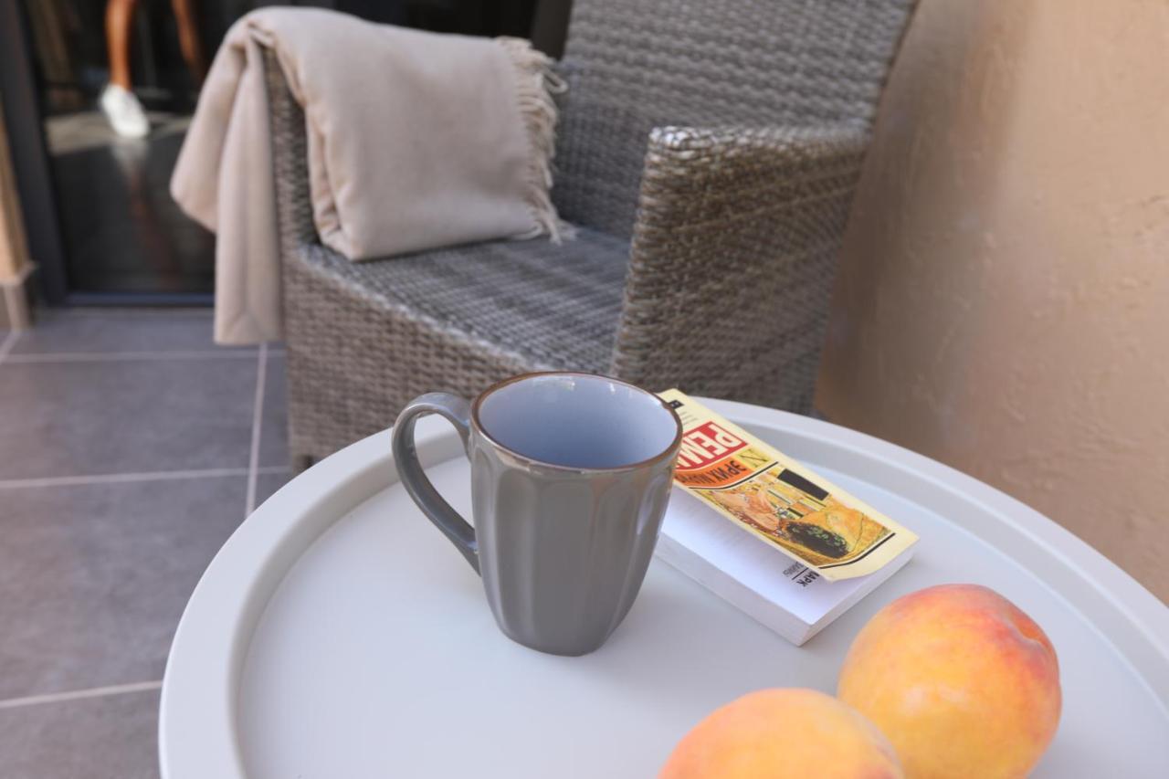 Hotelise I Bells-Of-Ireland Apartment Ереван Екстериор снимка