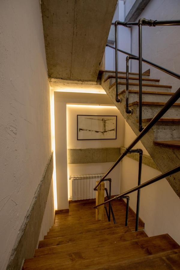 Hotelise I Bells-Of-Ireland Apartment Ереван Екстериор снимка