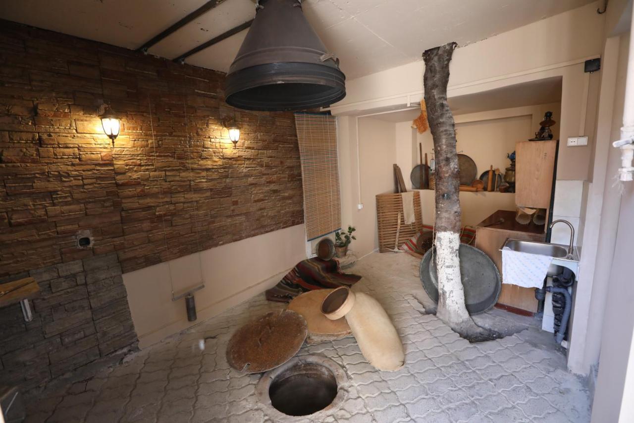 Hotelise I Bells-Of-Ireland Apartment Ереван Екстериор снимка